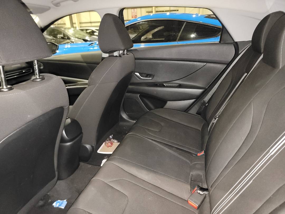 2021 HYUNDAI ELANTRA — 59893 Miles — Lot 36036069 - Marhaba Auctions Used Cars - Image 5