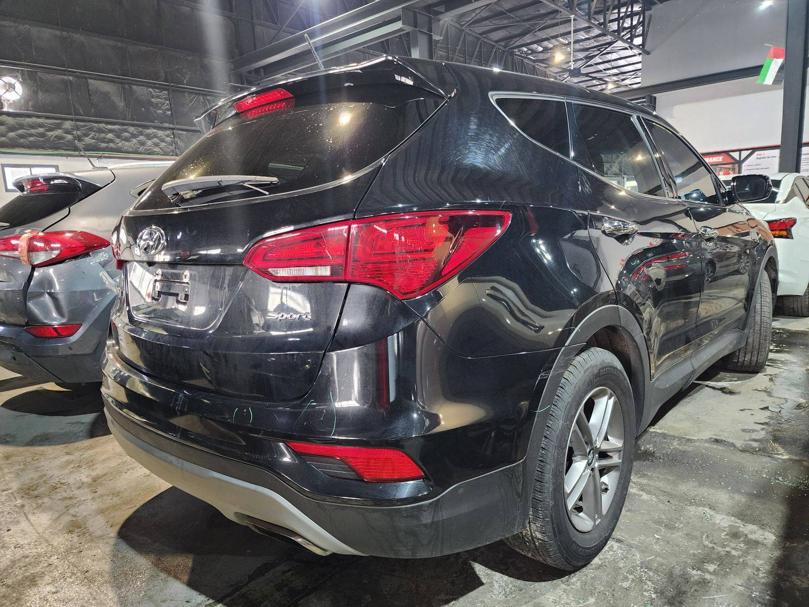 2018 HYUNDAI SANTA FE SPORT — 90440 Miles — Lot 80108 — Al Quoz - Marhaba Auctions Used Cars - Image 3