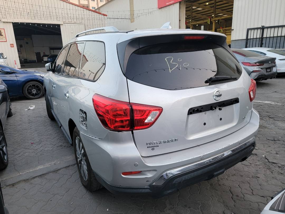 2019 NISSAN PATHFINDER — 152747 Miles — Lot 8KC579924 — Main - Marhaba Auctions Used Cars - Image 5