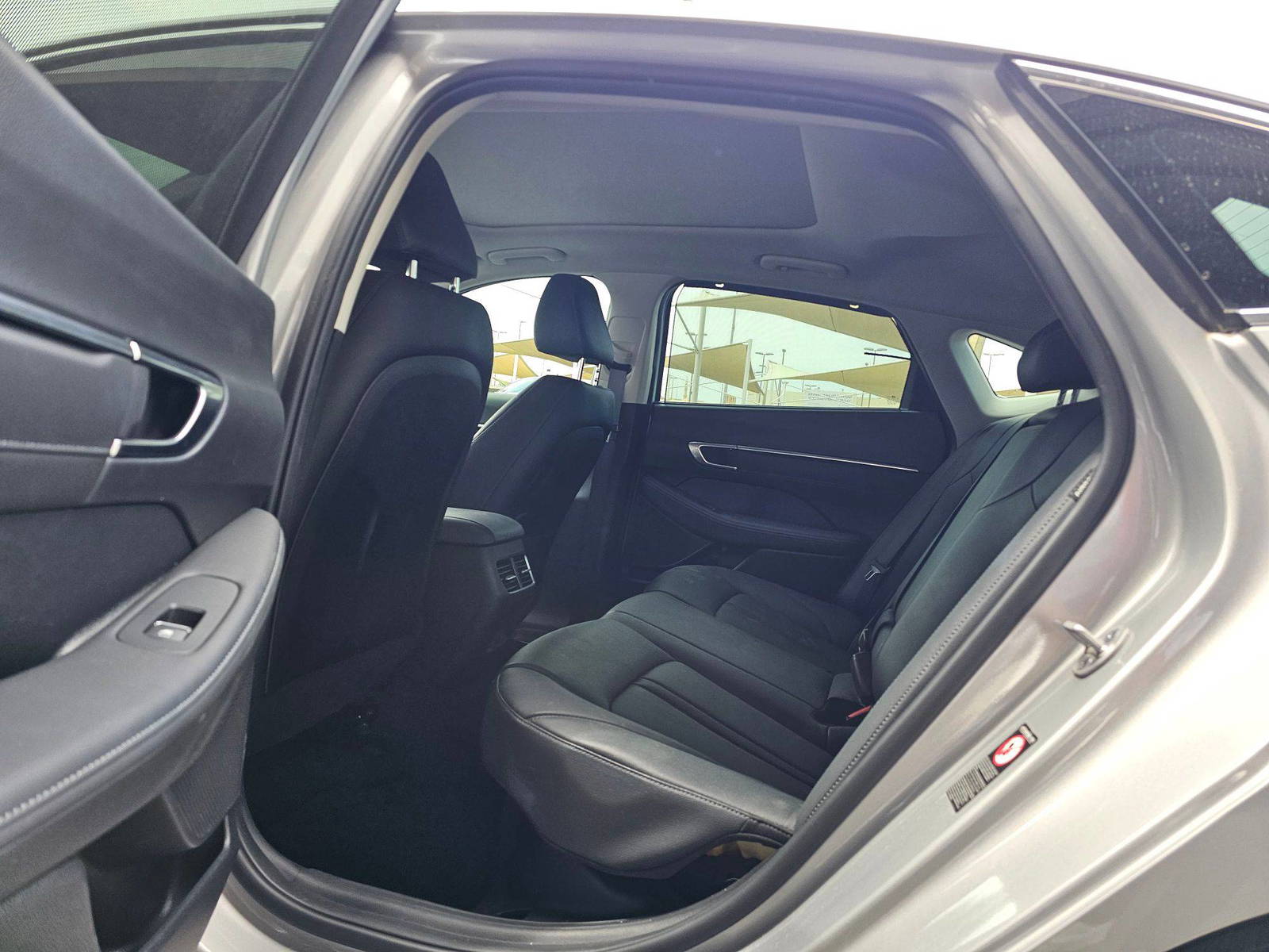 HYUNDAI SONATA 2023 - Marhaba Auction Used Cars - Image 6