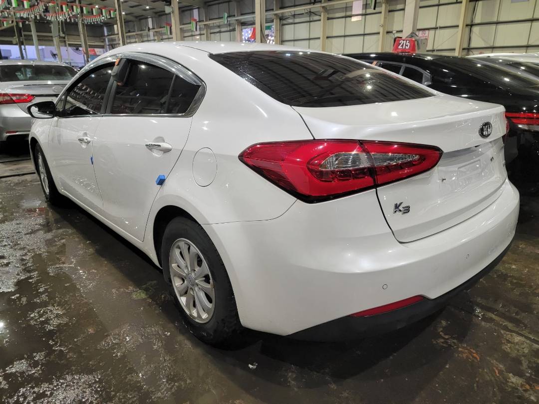 2013 KIA K3 — 199739 KM — Lot 001513 — Main - Marhaba Auctions Used Cars - Image 5