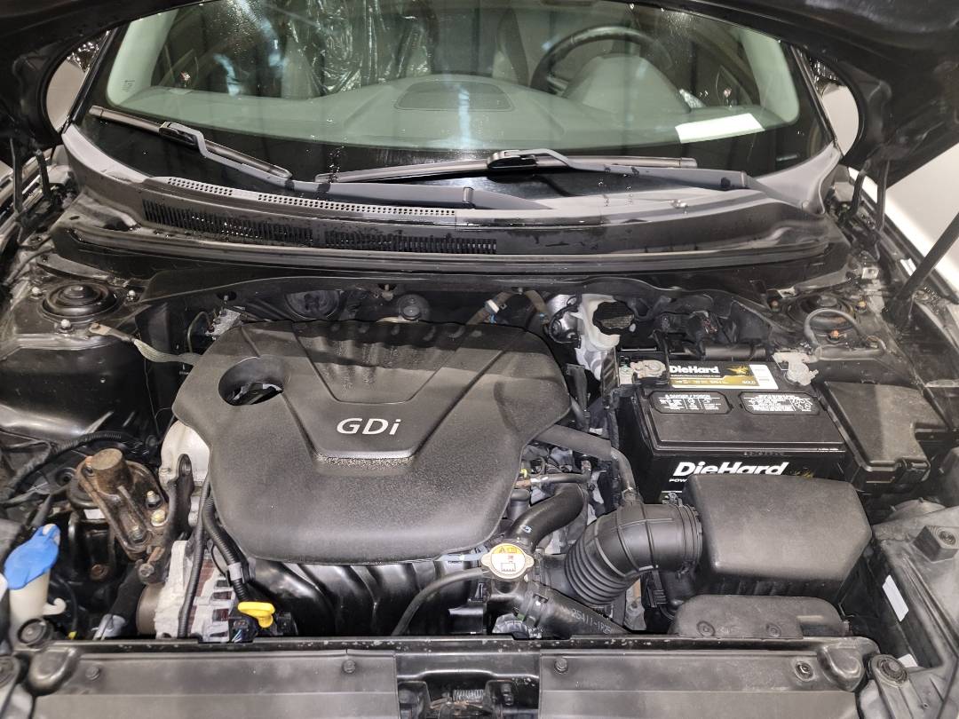 2014 HYUNDAI VELOSTER — 98182 Miles — Lot 183876 - Marhaba Auctions Used Cars - Image 8