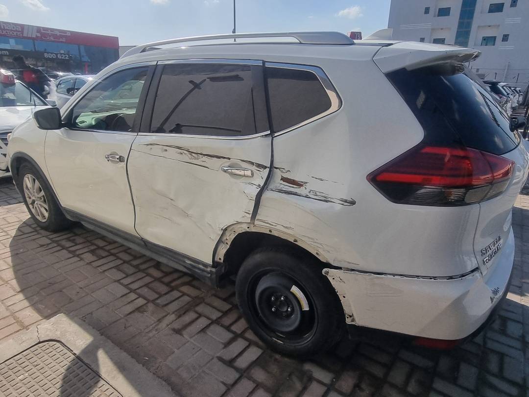 NISSAN ROGUE 2017 - Marhaba Auction Used Cars - Image 5