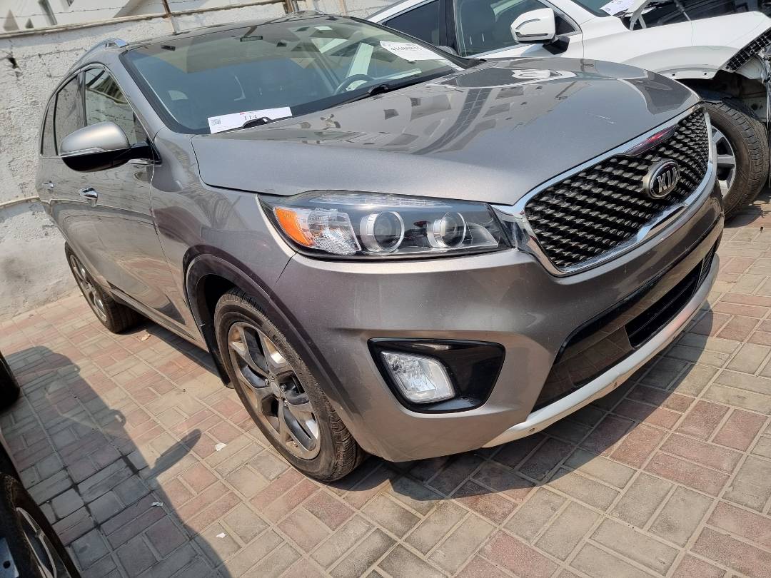 2017 KIA SORENTO — 131846 Miles — Lot 205180 — Ind. 12 - Marhaba Auctions Used Cars - Image 4