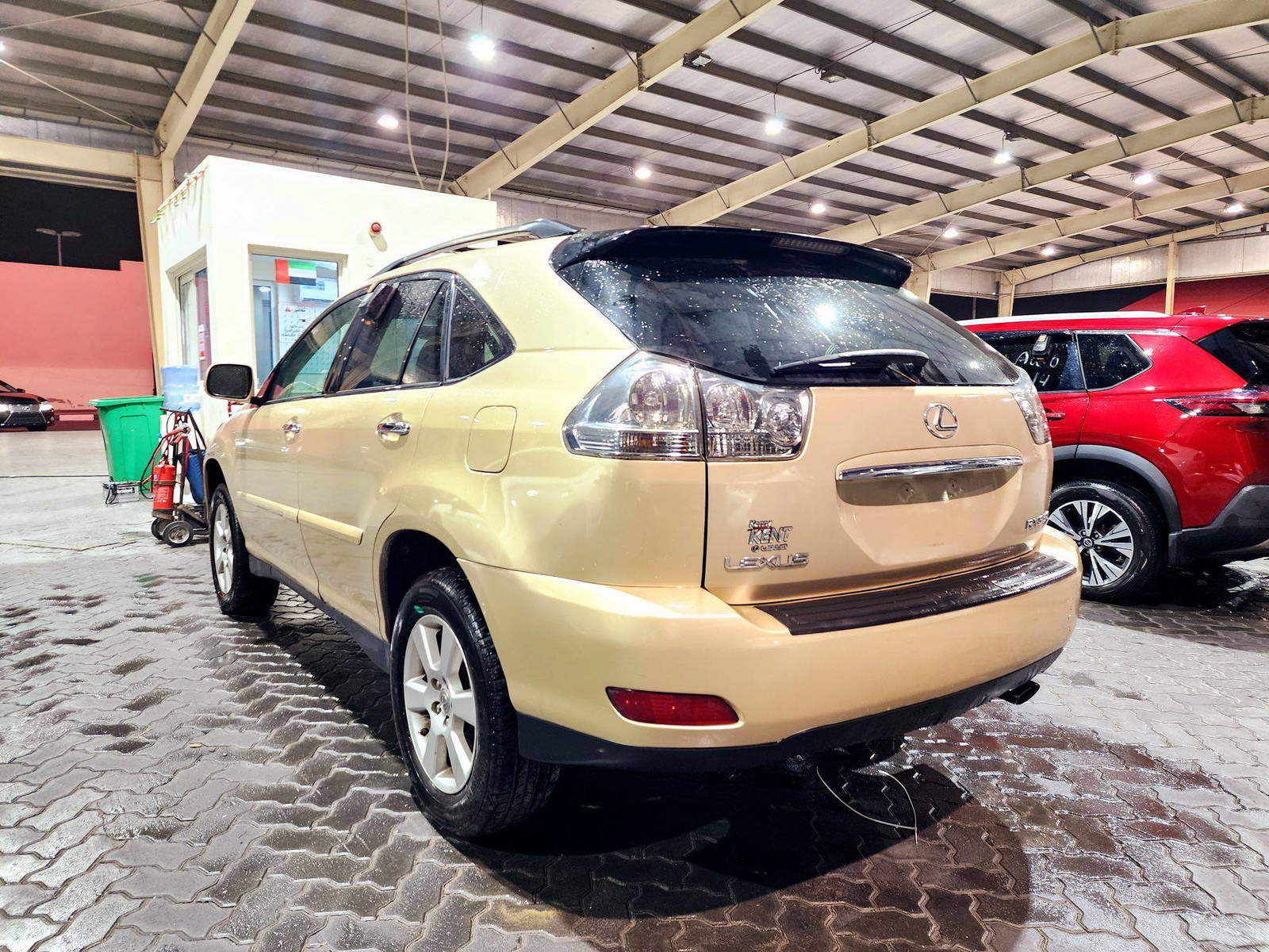 2009 LEXUS RX 350 — 146509 Miles — Lot K31U69C106130 — Souq - Marhaba Auctions Used Cars - Image 3