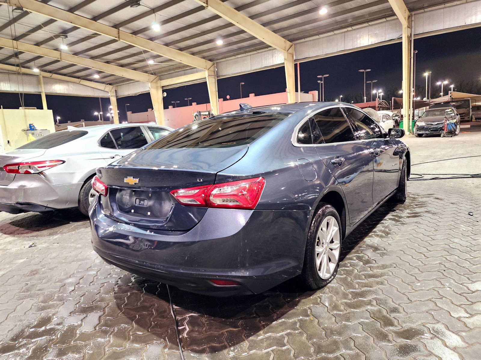 2020 CHEVROLET MALIBU — 93706 Miles — Lot 76323413 — Souq - Marhaba Auctions Used Cars - Image 3