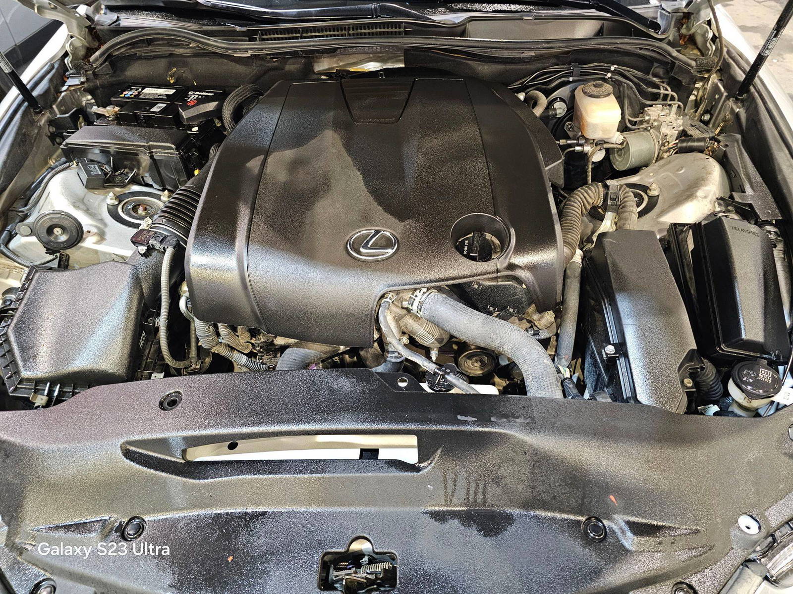 LEXUS IS 250 2015 - Marhaba Auction Used Cars - Image 11