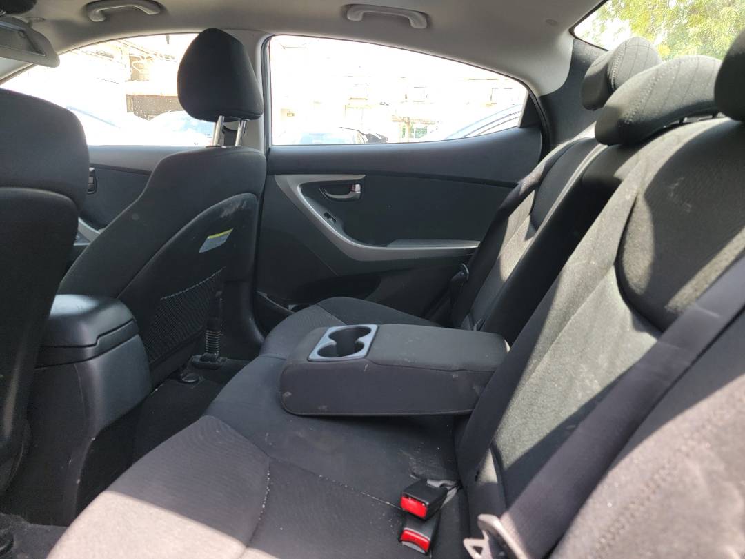 2015 HYUNDAI ELANTRA — 128118 Miles — Lot U230814 — Main - Marhaba Auctions Used Cars - Image 6