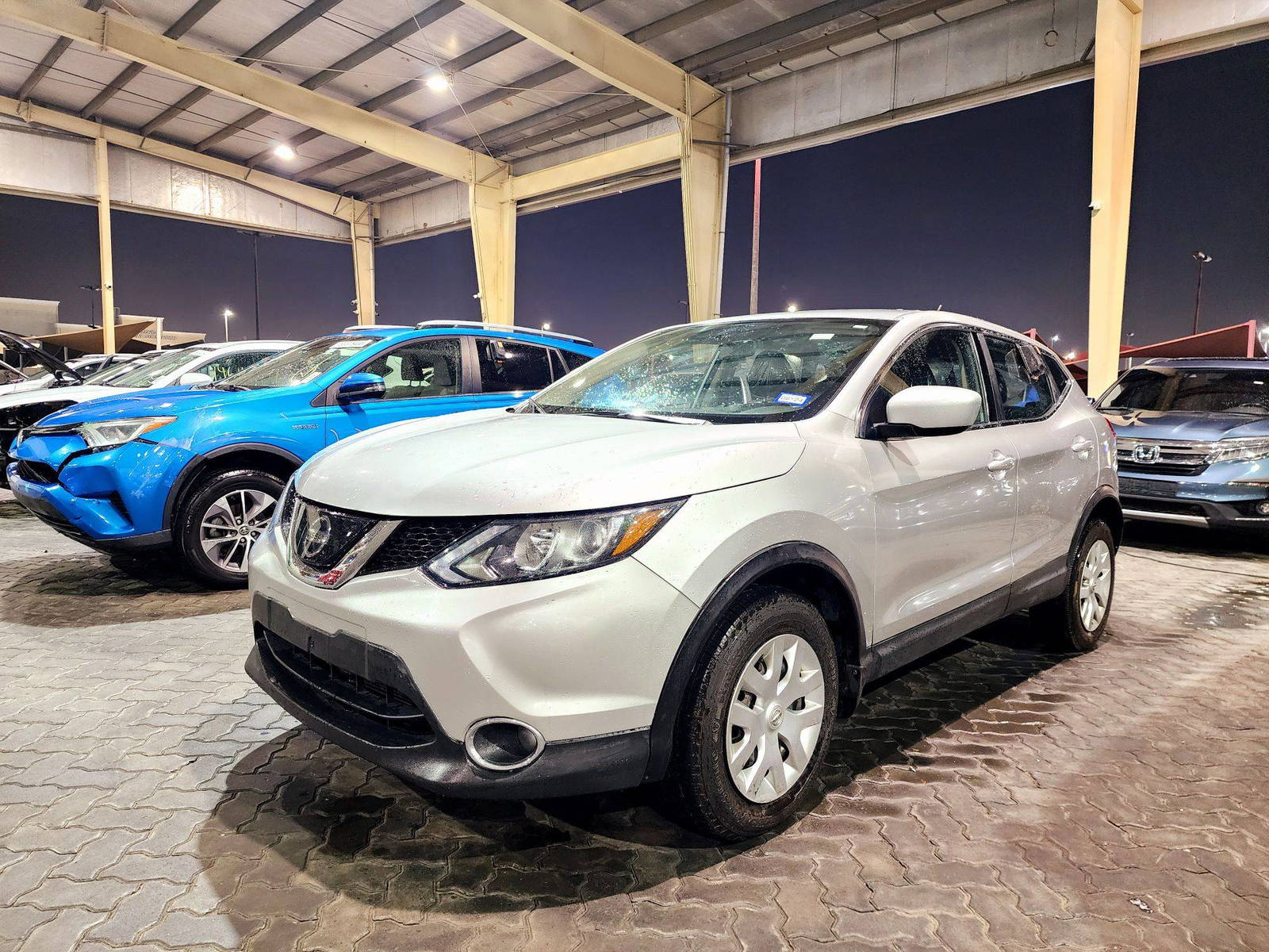 2019 NISSAN ROGUE SPORTS — 131162 Miles — Lot W528245 — Souq - Marhaba Auctions Used Cars - Image 5
