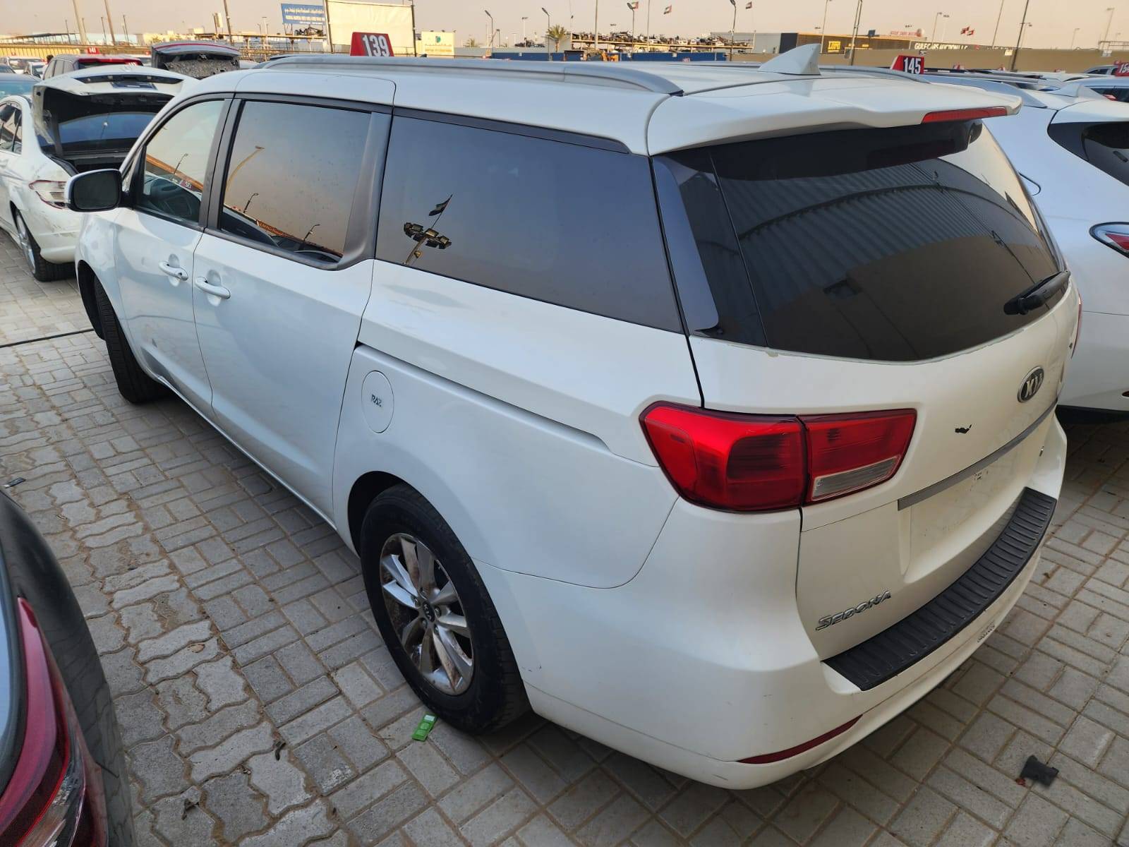 KIA SEDONA 2015 - Marhaba Auction Used Cars - Image 5