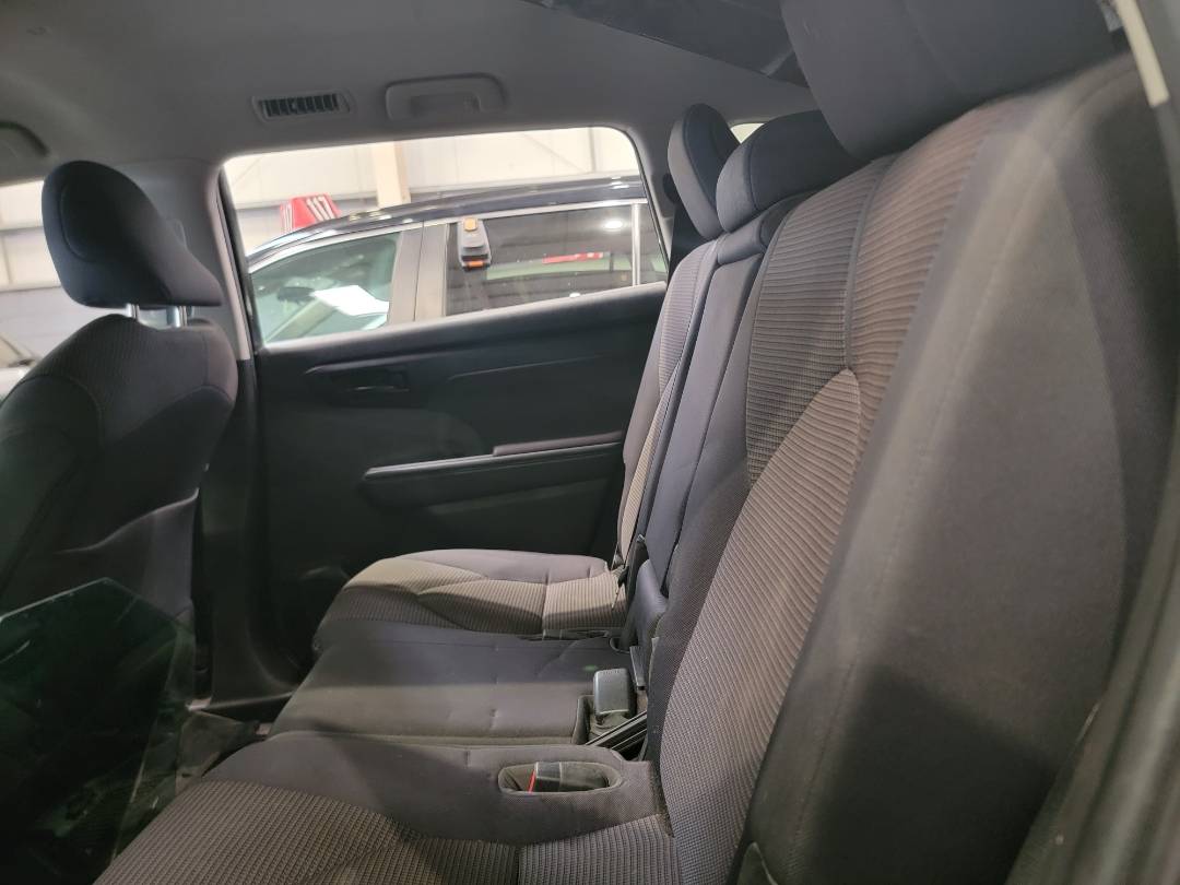2023 TOYOTA HIGHLANDER — 77939 Miles — Lot 41141104 — Souq - Marhaba Auctions Used Cars - Image 7