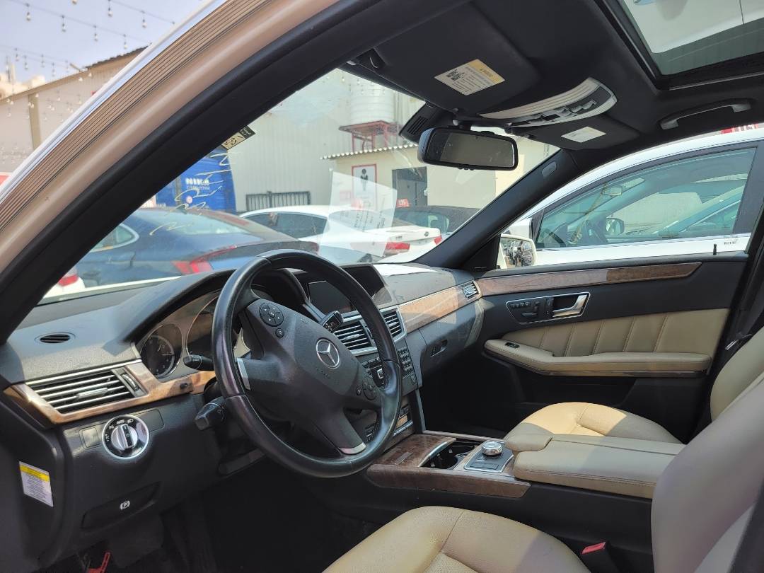 2012 MERCEDES BENZ E 350 — 219536 Miles — Lot CA535440 — Main - Marhaba Auctions Used Cars - Image 6