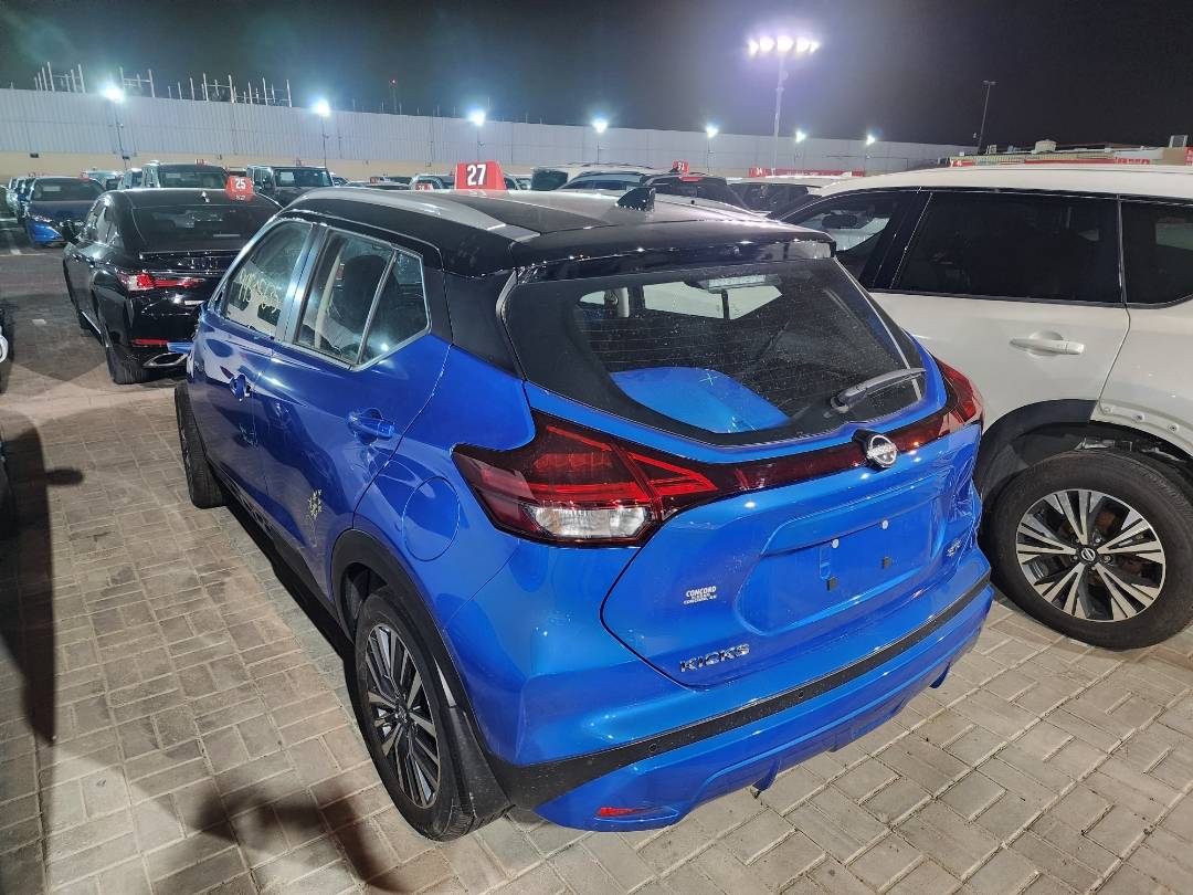 NISSAN KICKS