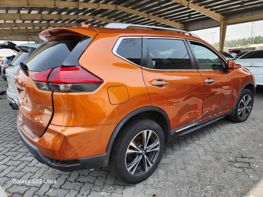 2017 NISSAN ROGUE — 105360 Miles — Lot 49198404 — Souq - Marhaba Auctions Used Cars - Image 12