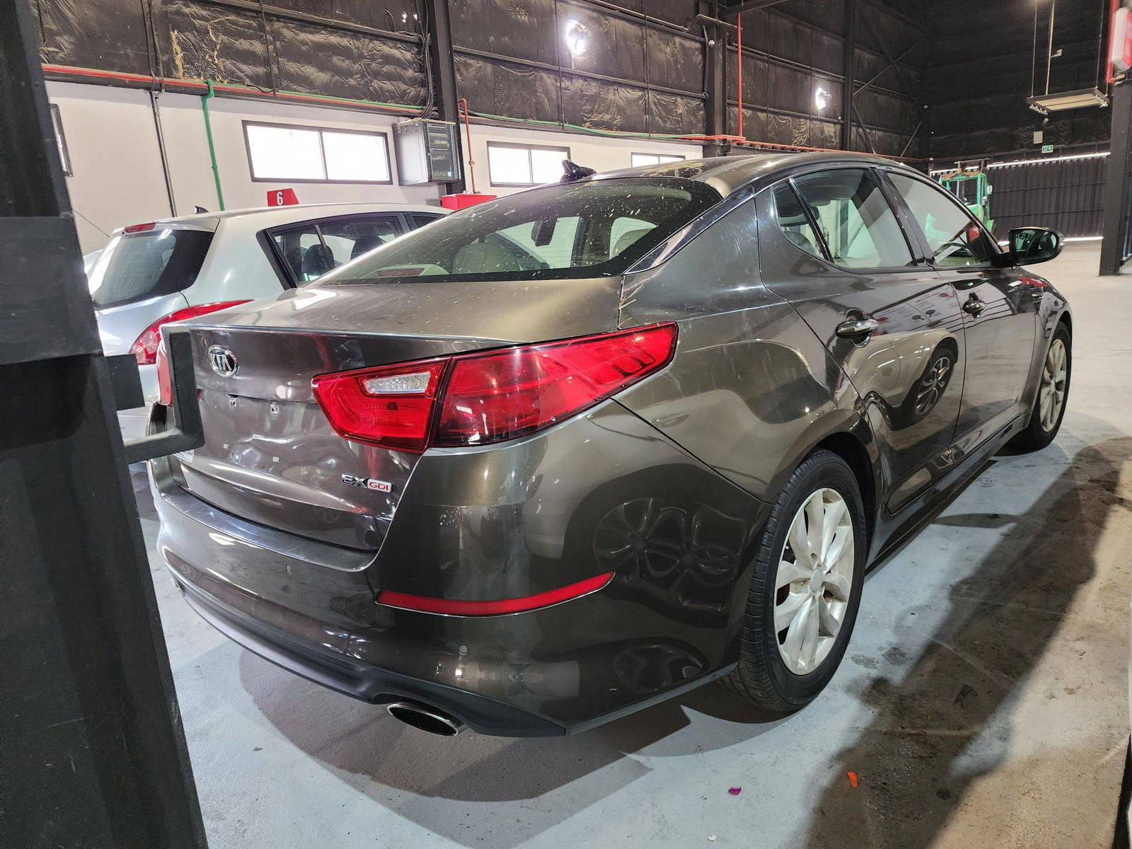 2015 KIA OPTIMA — 116295 Miles — Lot 38796628 — Al Quoz - Marhaba Auctions Used Cars - Image 6