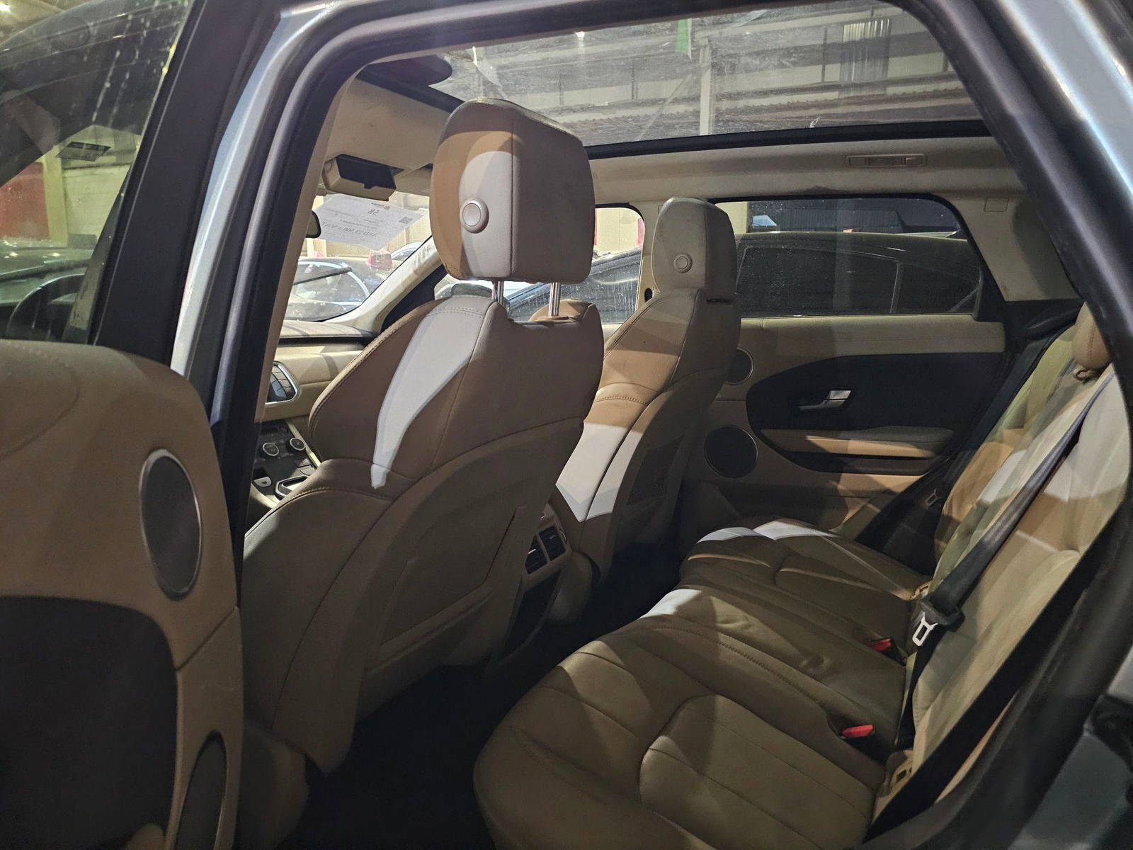 LAND ROVER RANGE ROVER EVOQUE SE 2016 - Marhaba Auction Used Cars - Image 7