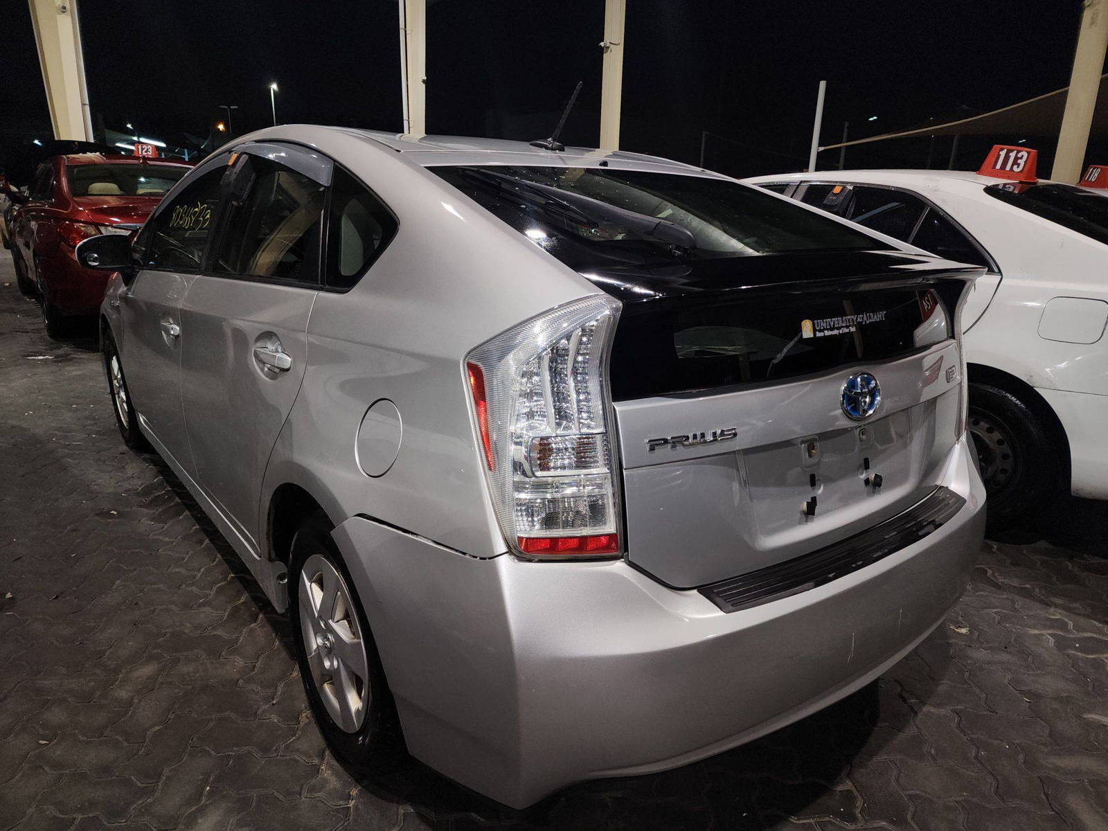 2010 TOYOTA PRIUS — 116947 Miles — Lot 80366833 - Marhaba Auctions Used Cars - Image 4