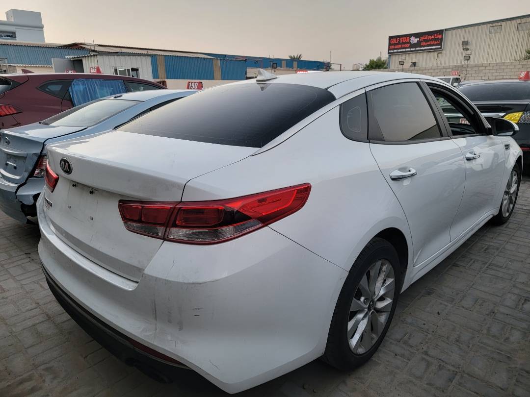 2017 KIA OPTIMA — 137 501 Miles — Lot HG122742 — Main - Marhaba Auctions Used Cars - Image 11