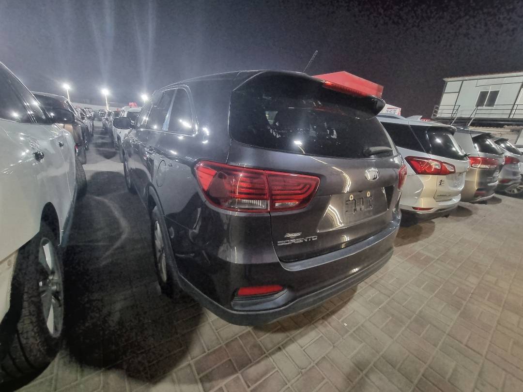 2019 KIA SORENTO — 164664 Miles — Lot 3KG523343 — Souq - Marhaba Auctions Used Cars - Image 12