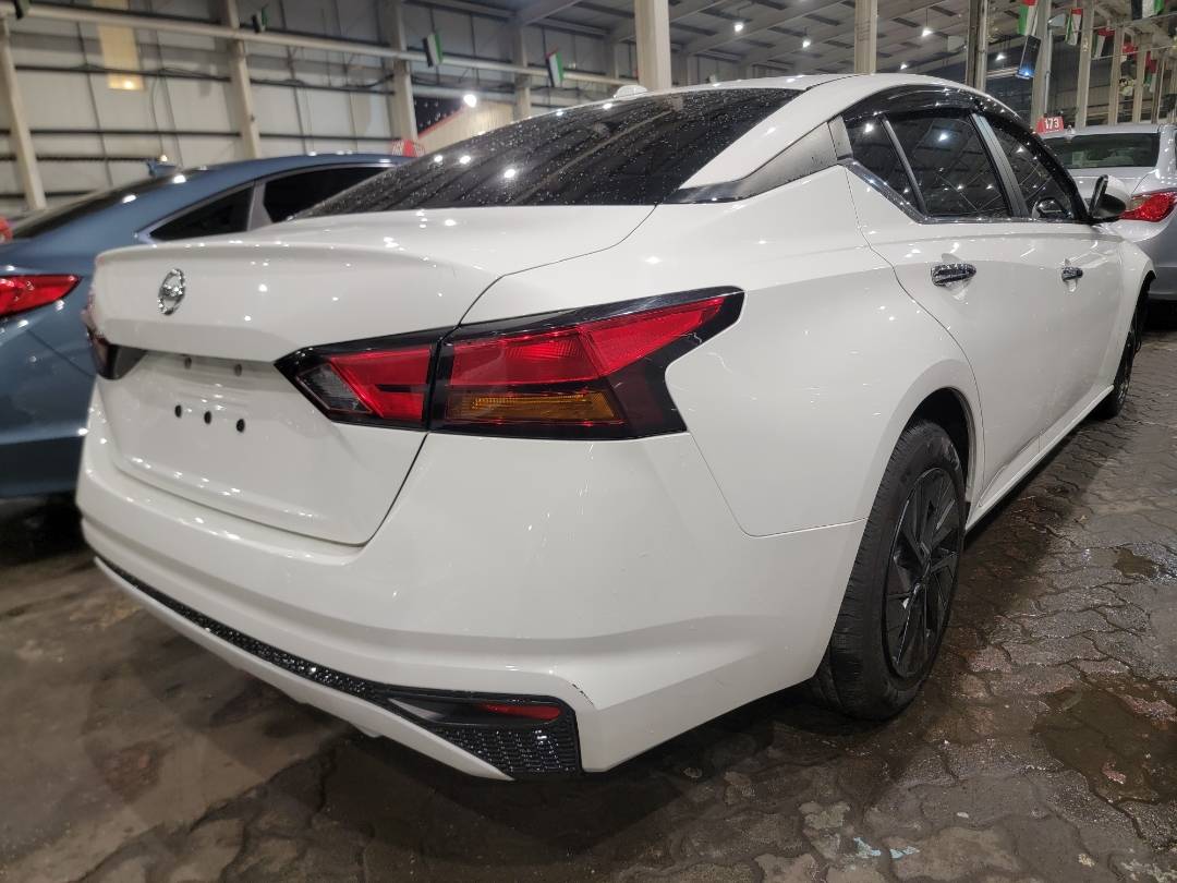 2020 NISSAN ALTIMA — 80098 Miles — Lot 37540048 - Marhaba Auctions Used Cars - Image 4