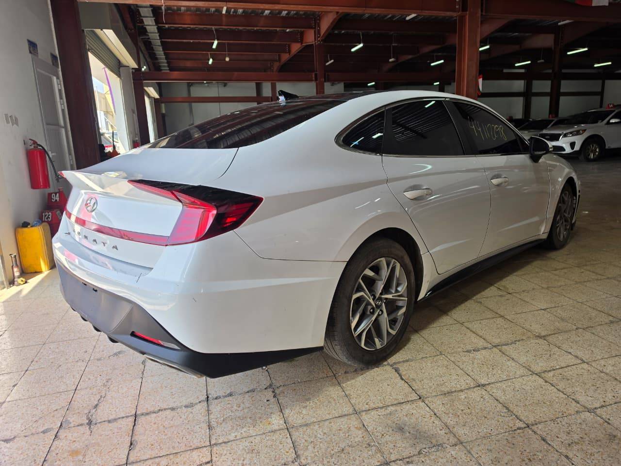 2020 HYUNDAI SONATA — 96339 Miles — Lot 45112298 - Marhaba Auctions Used Cars - Image 5