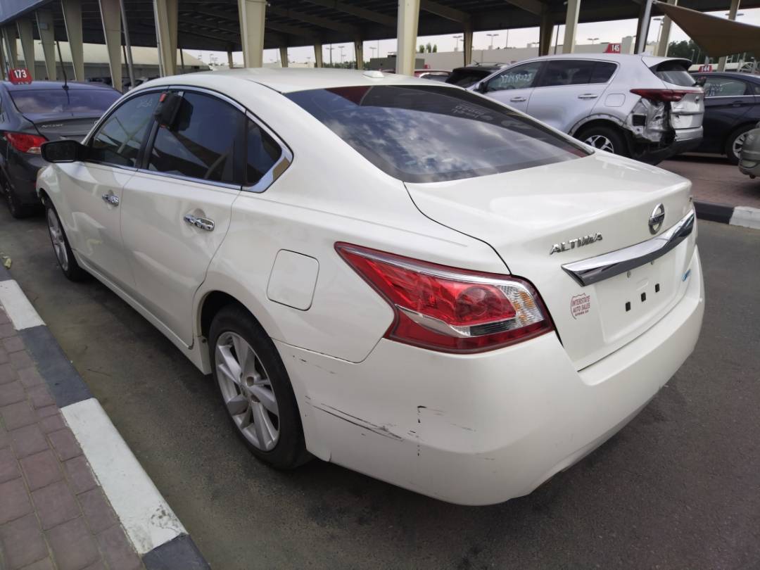 2013 NISSAN ALTIMA — 268609 Miles — Lot 67124853 - Marhaba Auctions Used Cars - Image 4
