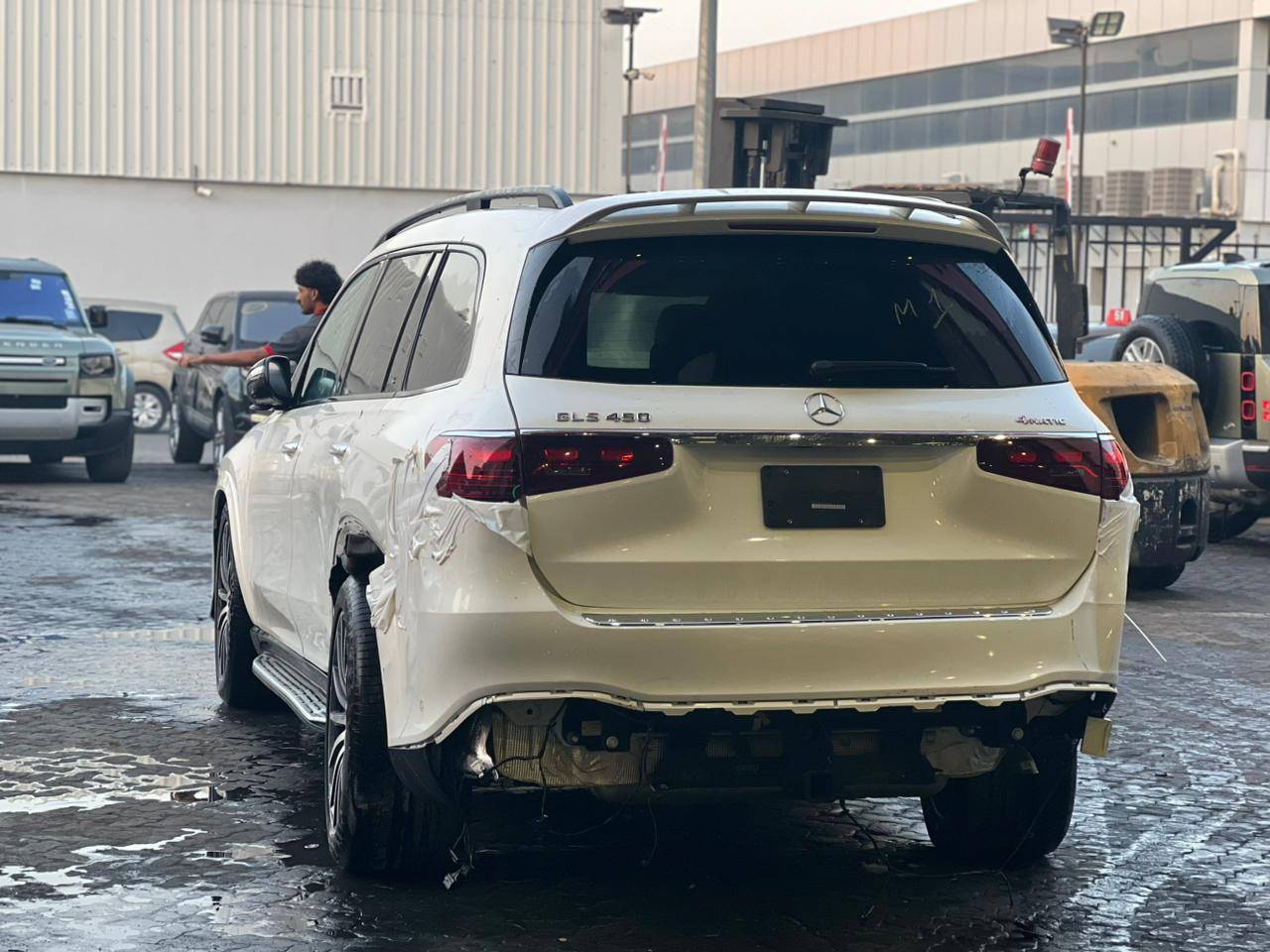 MERCEDES BENZ GLS 450 2024 - Marhaba Auction Used Cars - Image 4