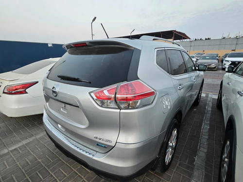 NISSAN ROGUE