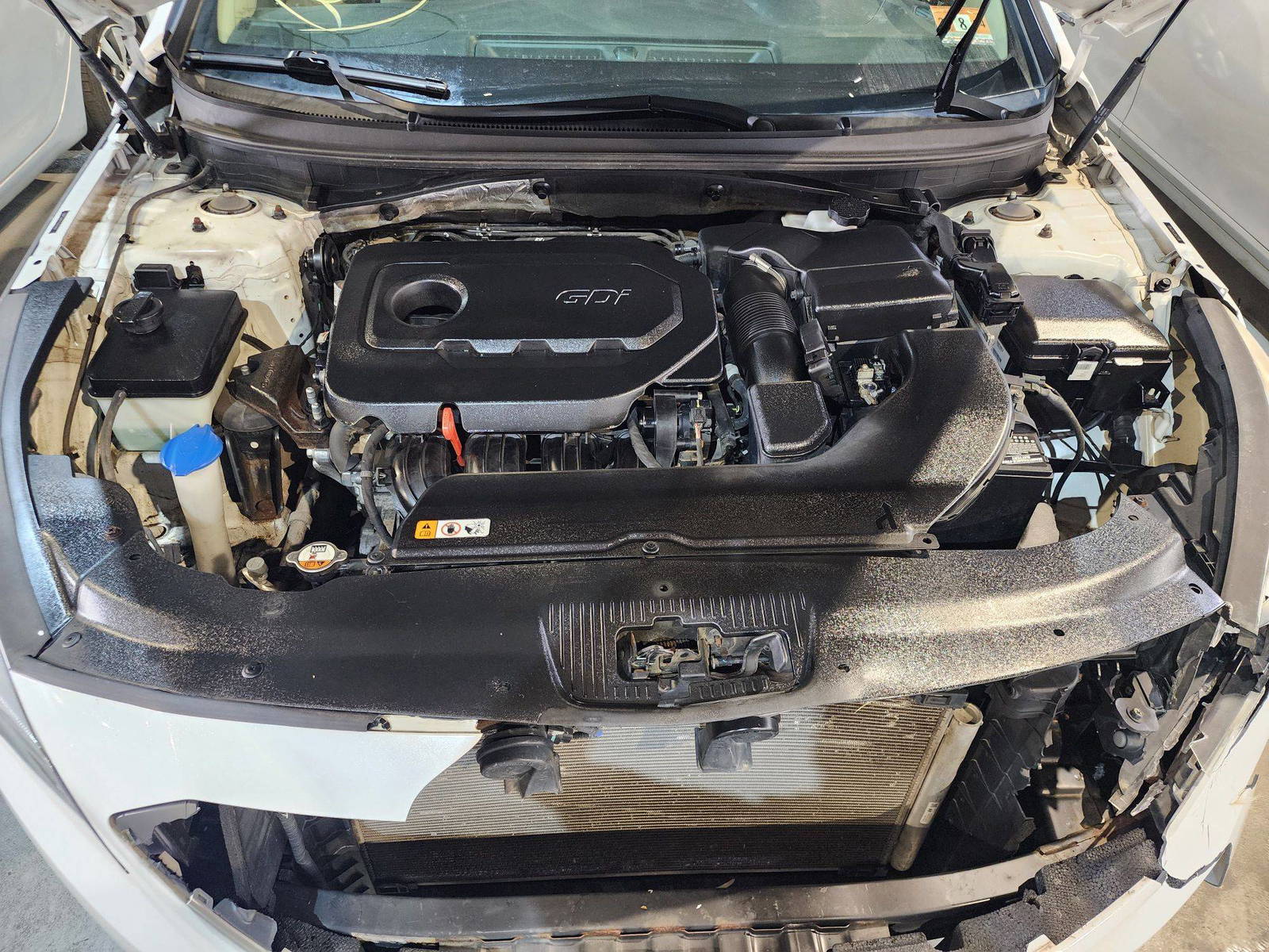 2015 HYUNDAI SONATA — 153417 Miles — Lot 014401 — Al Quoz - Marhaba Auctions Used Cars - Image 11