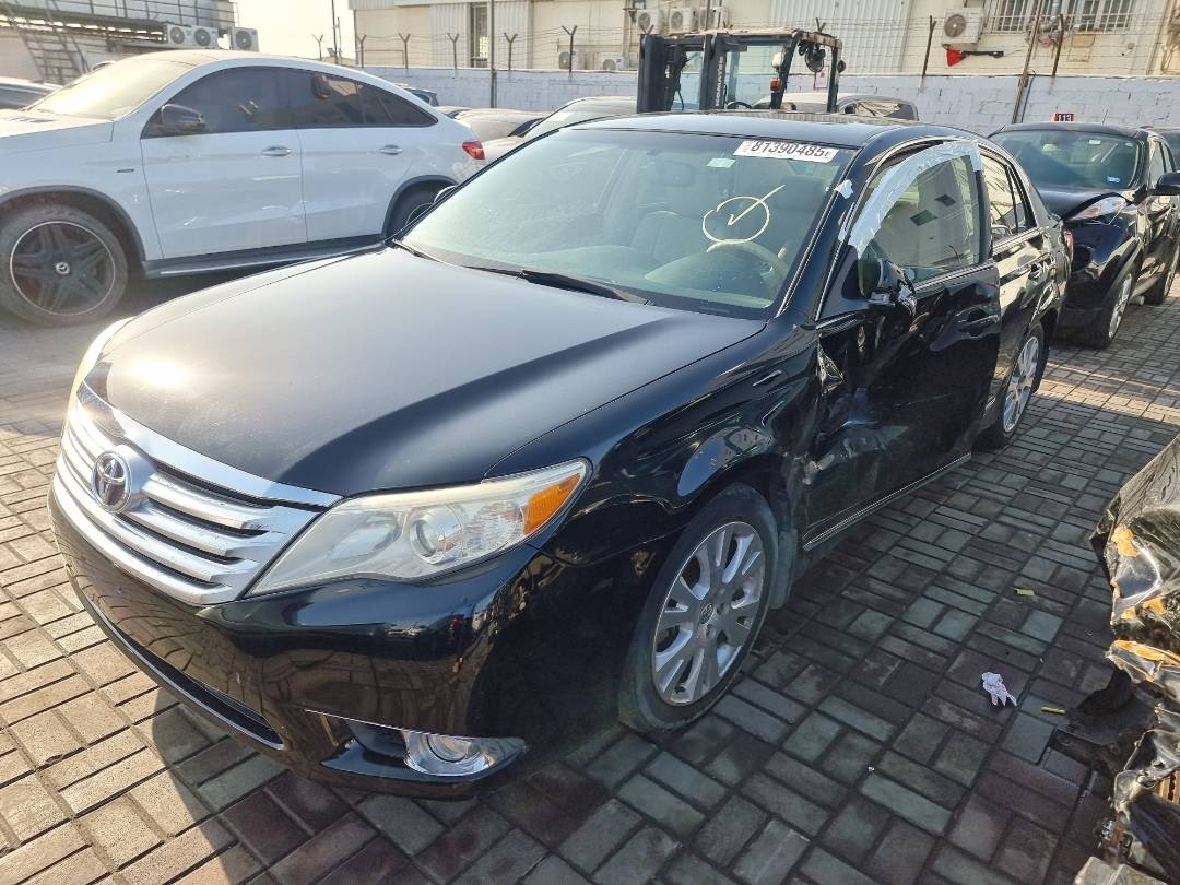 2011 TOYOTA AVALON — 176029 Miles — Lot U375819 — Ind. 12 - Marhaba Auctions Used Cars - Image 3