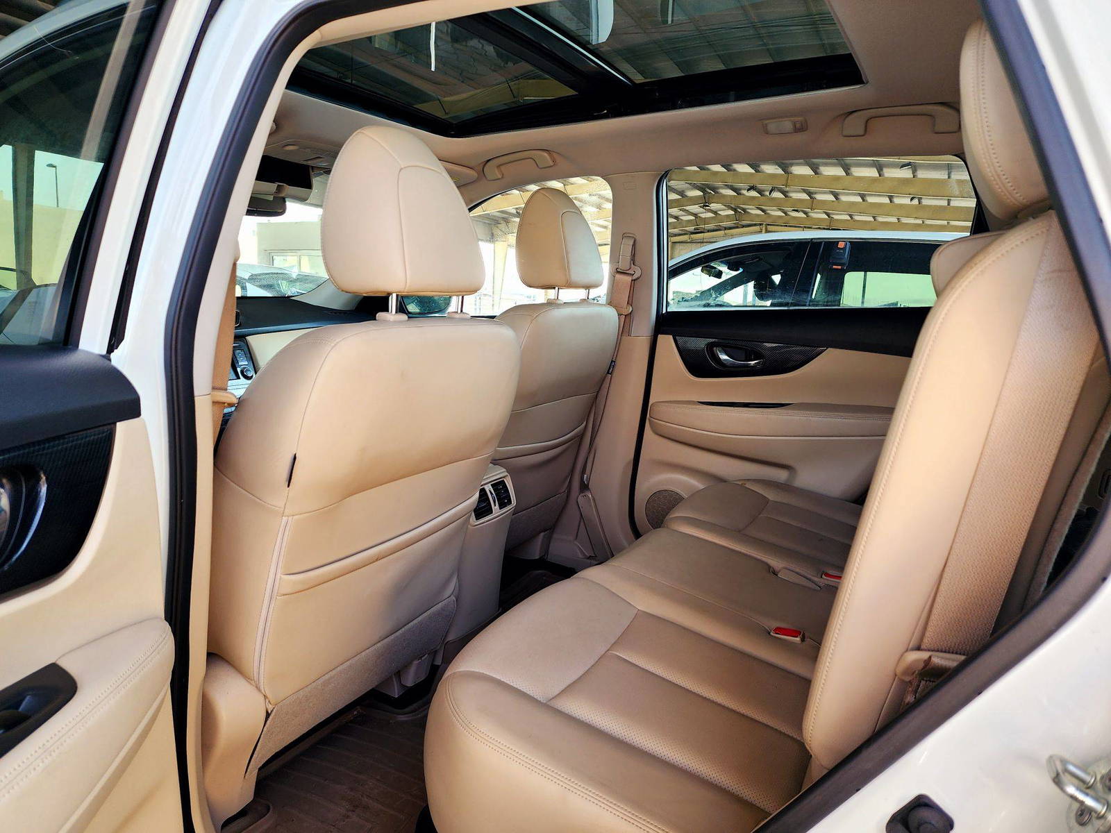 2018 NISSAN ROGUE — 75371 Miles — Lot W354130 — Souq - Marhaba Auctions Used Cars - Image 5