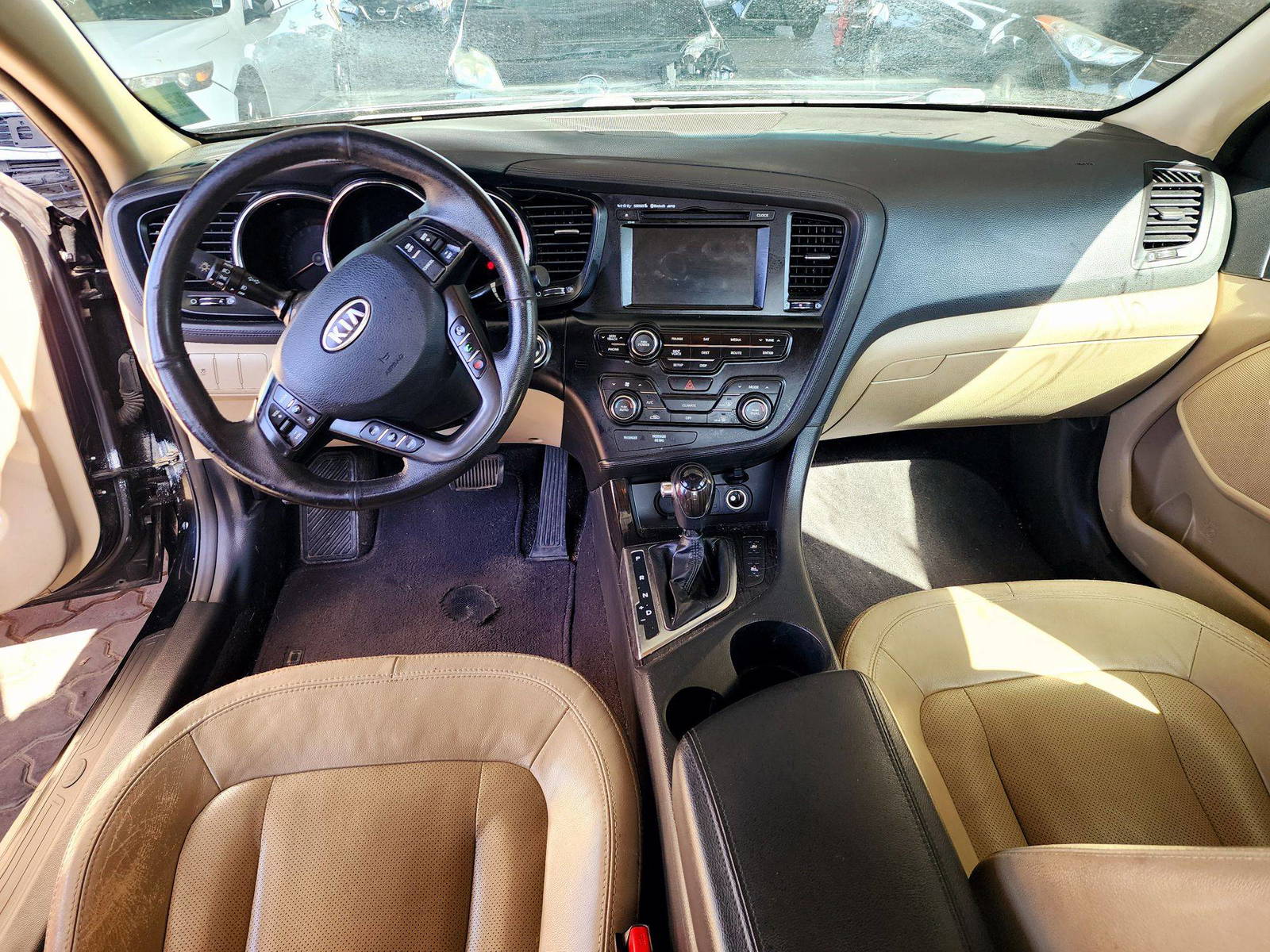 2011 KIA OPTIMA — 212197 Miles — Lot 4B5101936 — Souq - Marhaba Auctions Used Cars - Image 7