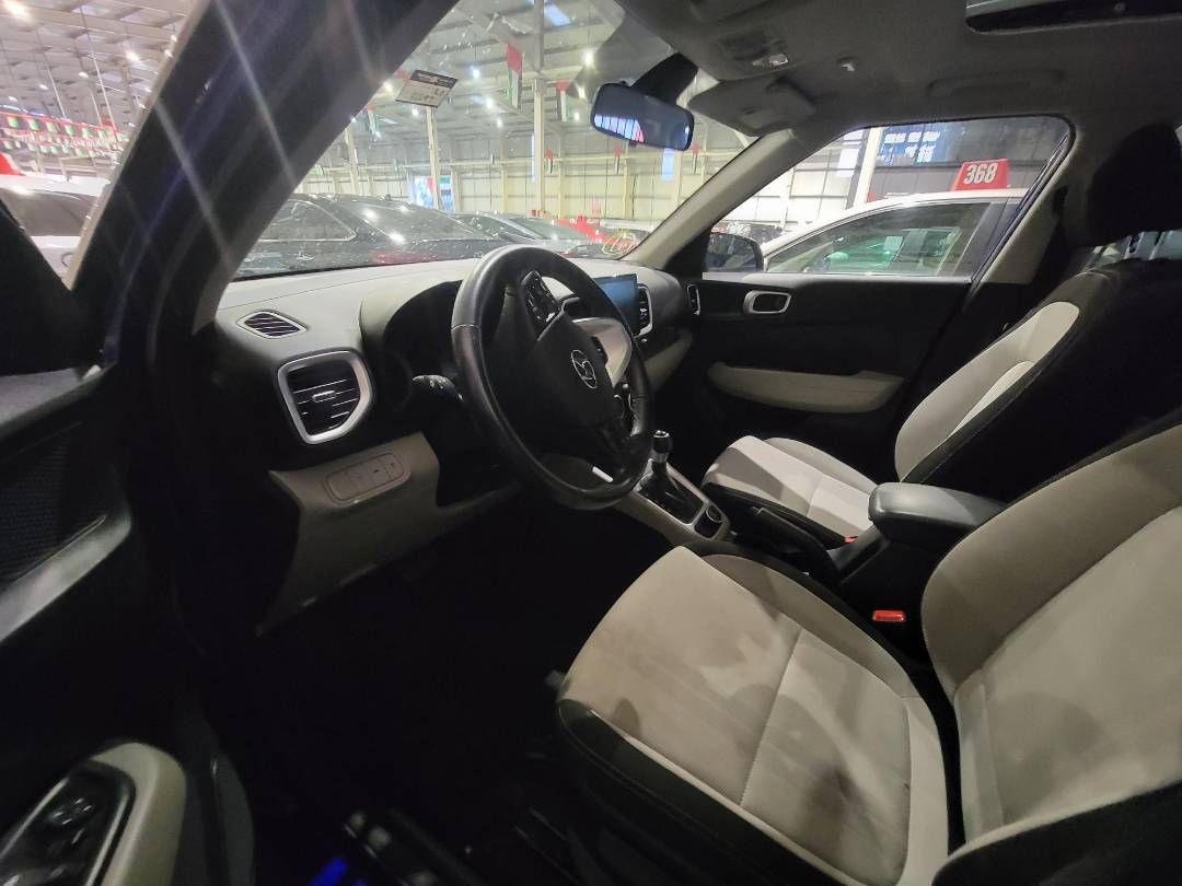 2022 HYUNDAI VENUE SEL — 56693 Miles — Lot 77462654 — Main - Marhaba Auctions Used Cars - Image 6