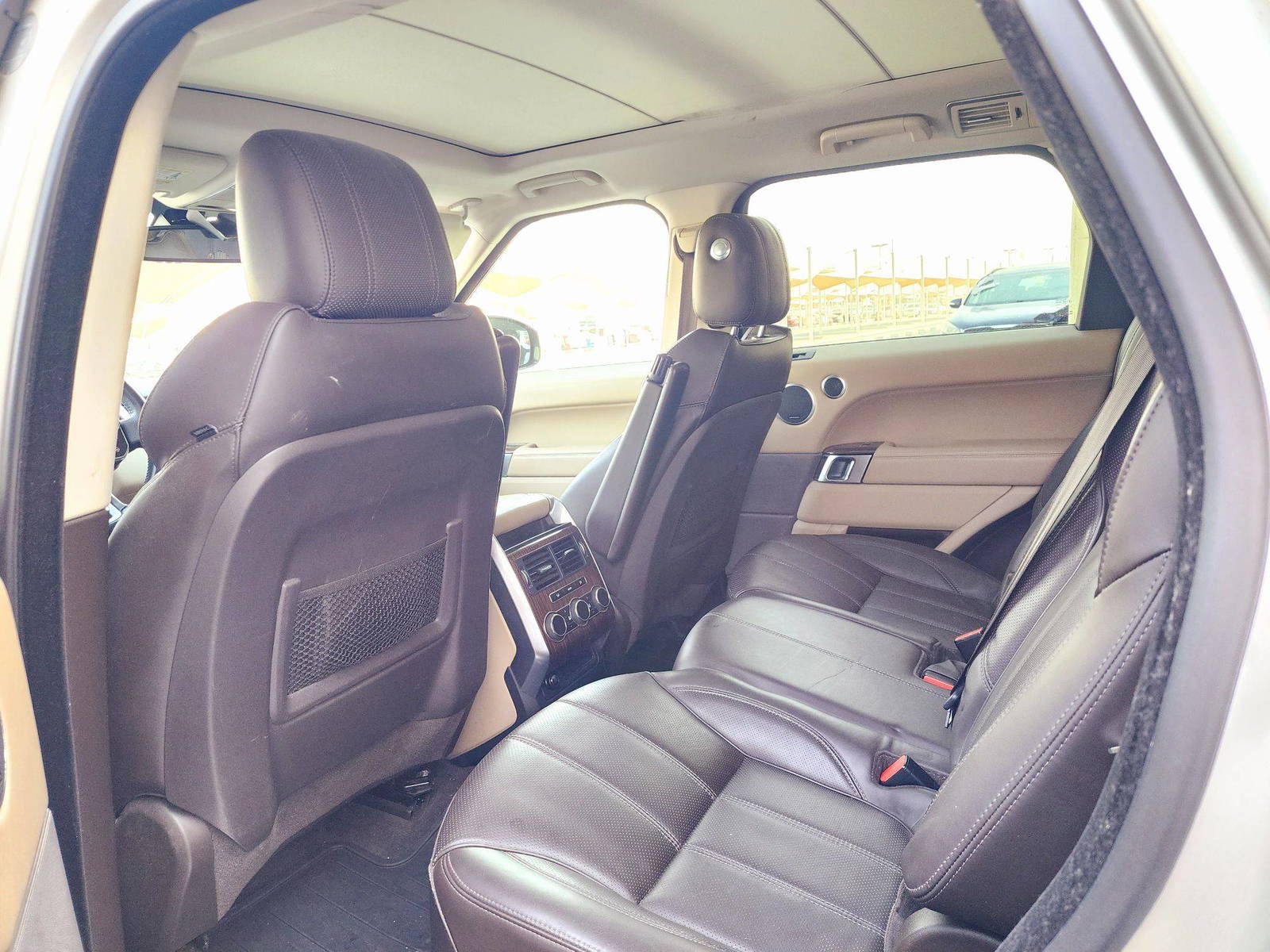 LAND ROVER RANGE ROVER SPORT HSE 2014 - Marhaba Auction Used Cars - Image 6