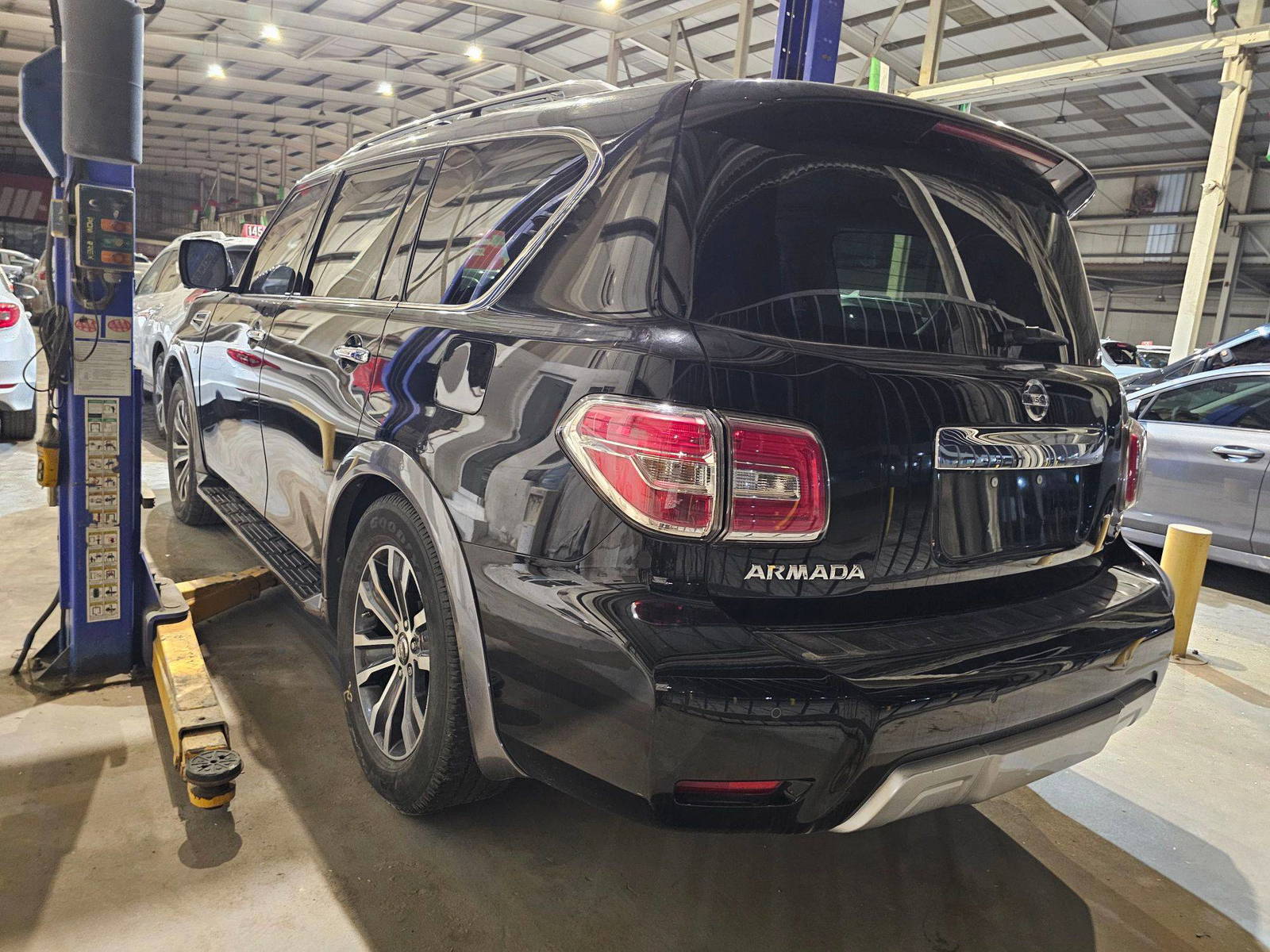 2018 NISSAN ARMADA — 95520 Miles — Lot 86891285 — Main - Marhaba Auctions Used Cars - Image 3