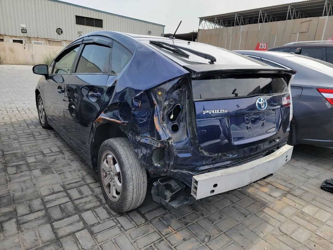 2012 TOYOTA PRIUS — 337585 Miles — Lot 0C0335689 — Main - Marhaba Auctions Used Cars - Image 5