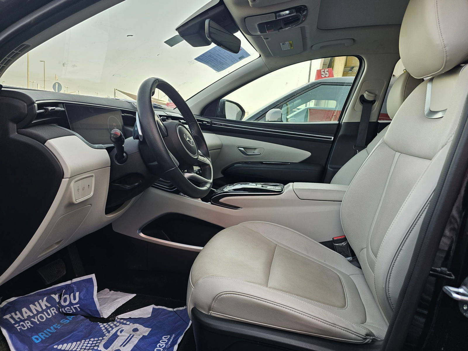 2024 HYUNDAI TUCSON — 4357 Miles — Lot H369554 — Souq - Marhaba Auctions Used Cars - Image 9
