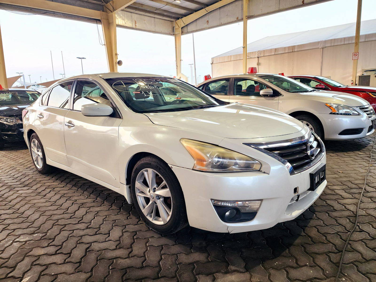 2015 NISSAN ALTIMA — 163384 Miles — Lot APXFC195336 — Souq - Marhaba Auctions Used Cars - Image 4