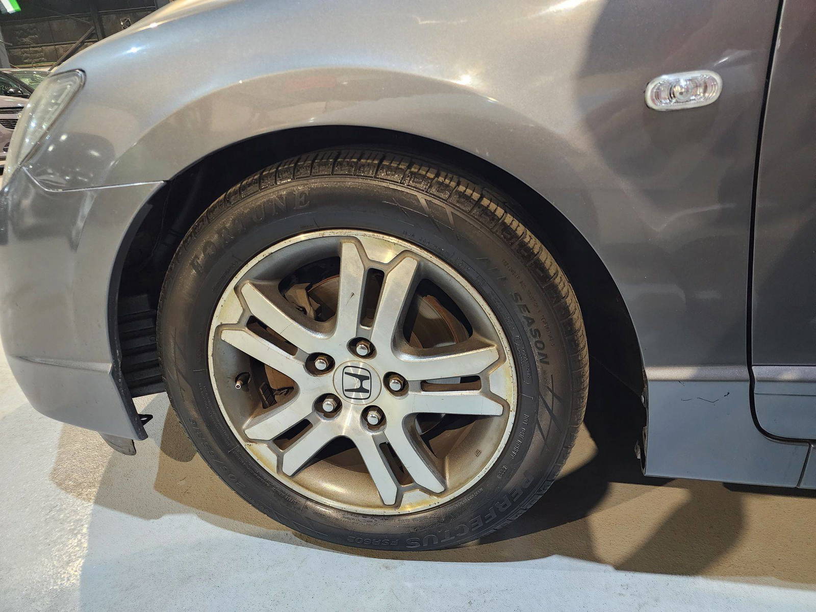 2010 HONDA CIVIC — 354280 KM — Lot 404001 — Al Quoz - Marhaba Auctions Used Cars - Image 12