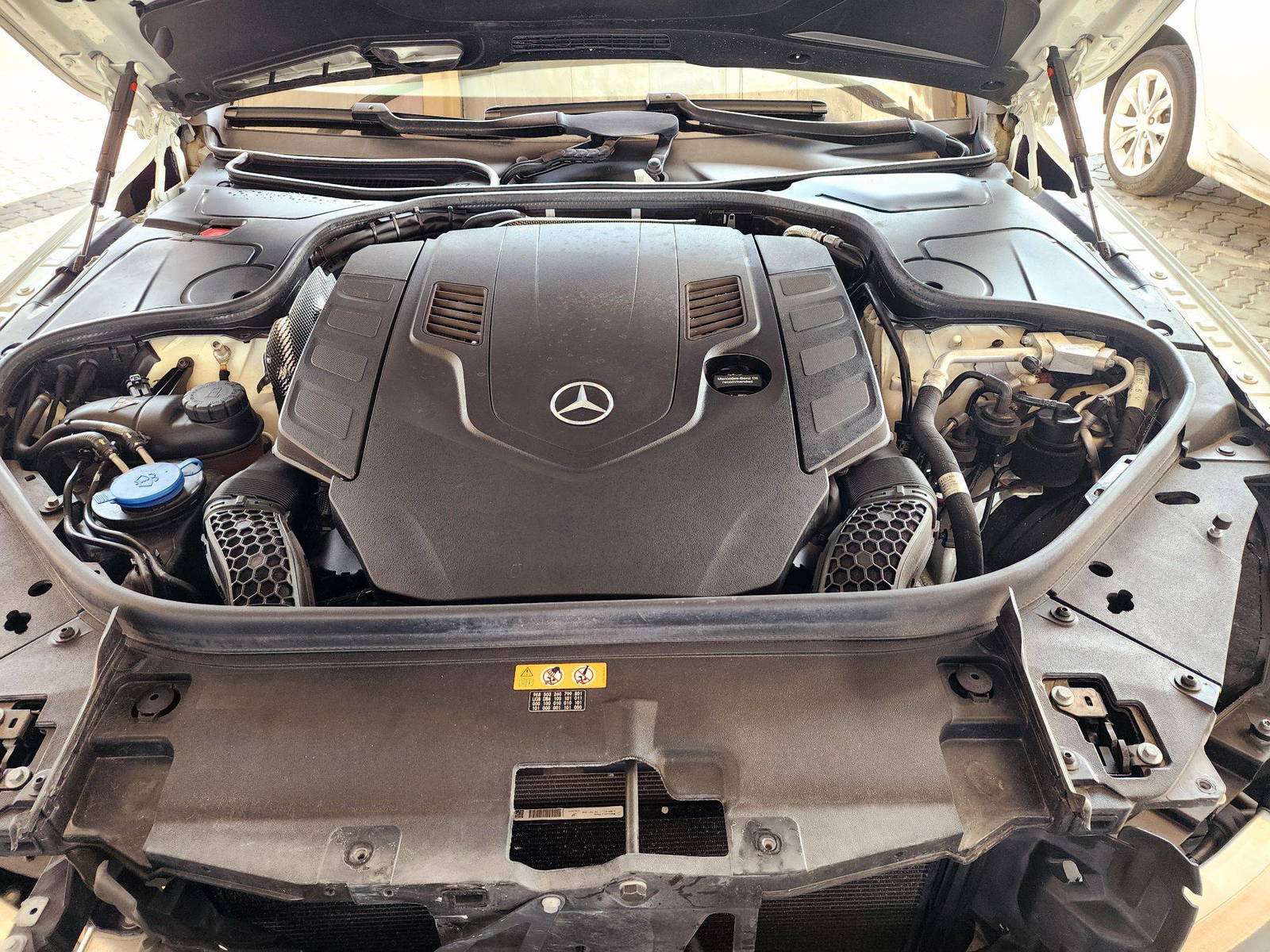 2018 MERCEDES BENZ S 560 — 30463 Miles — Lot 6JA422234 — Souq - Marhaba Auctions Used Cars - Image 12