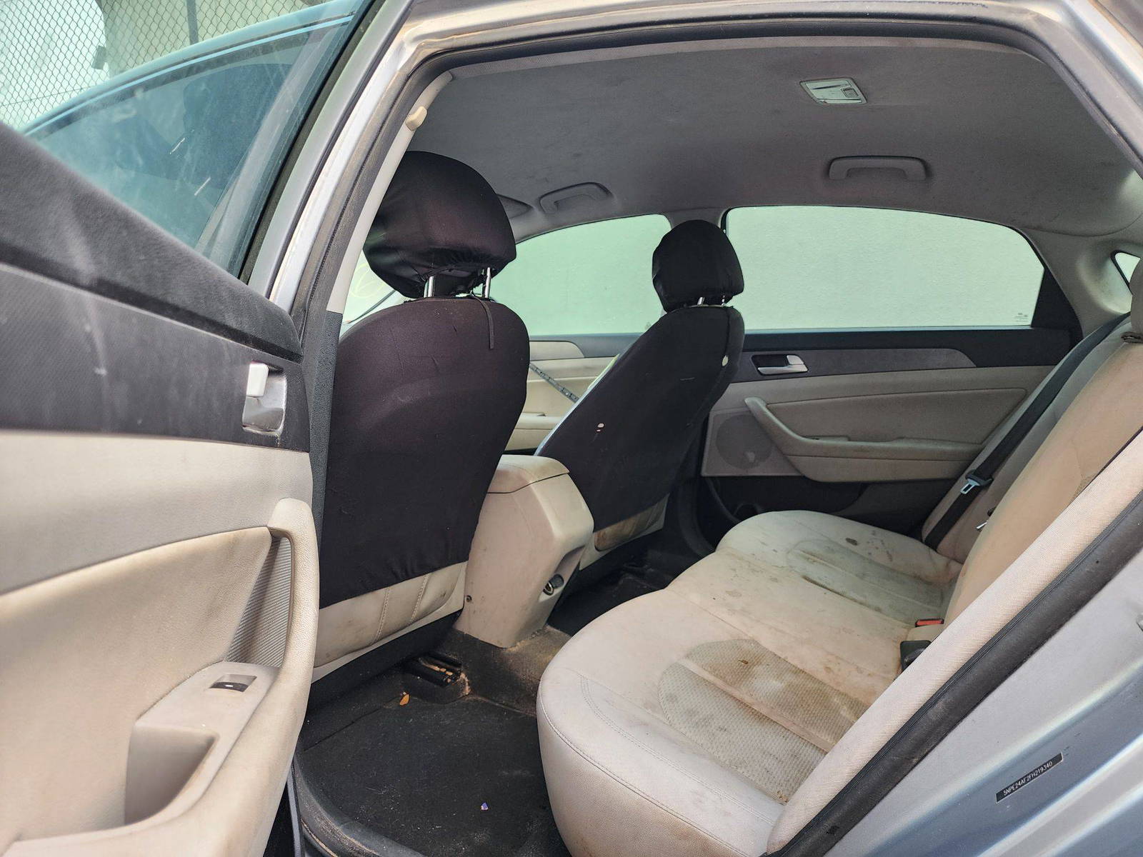 HYUNDAI SONATA 2015 - Marhaba Auction Used Cars - Image 5