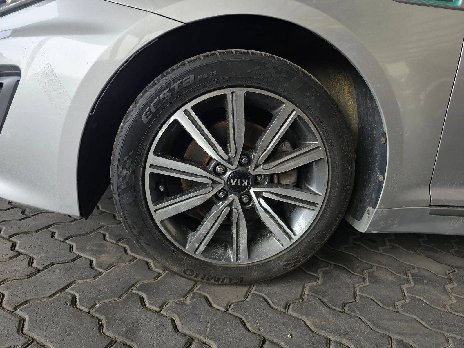 2014 KIA K5 — 299107 KM — Lot 62541 — Main - Marhaba Auctions Used Cars - Image 10