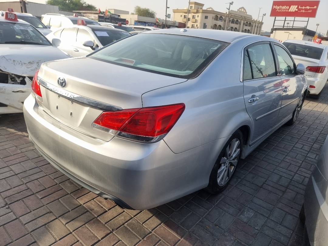 2011 TOYOTA AVALON — 215098 Miles — Lot 429970 — Ind. 12 - Marhaba Auctions Used Cars - Image 5