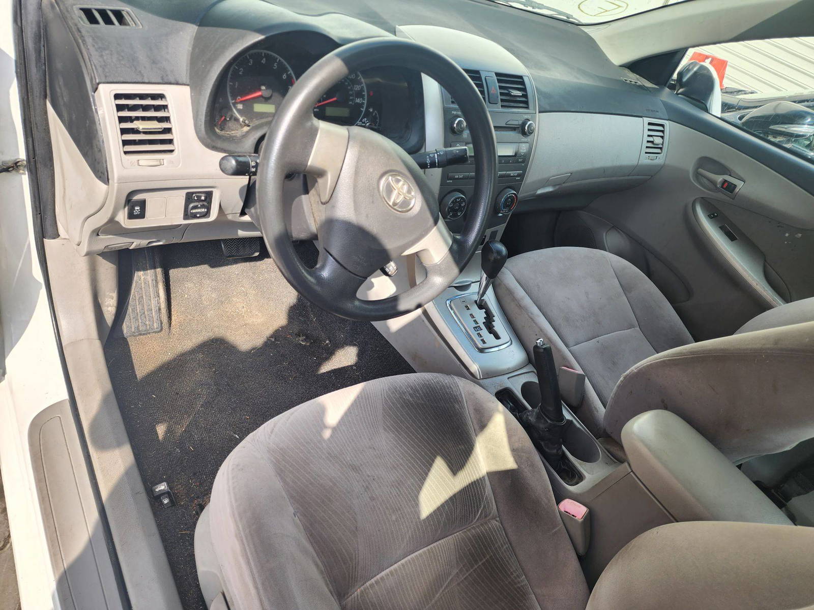 2011 TOYOTA COROLLA — 157592 Miles — Lot 71122813 - Marhaba Auctions Used Cars - Image 4