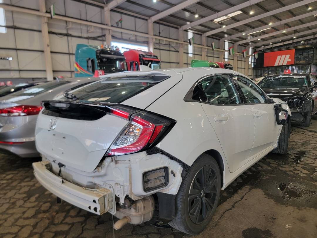 2017 HONDA CIVIC — 157867 Miles — Lot 47871454 — Main - Marhaba Auctions Used Cars - Image 3
