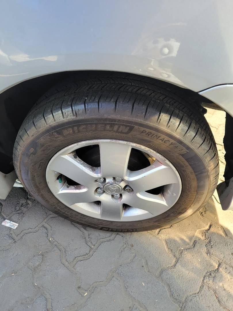 2005 TOYOTA COROLLA — 265829 KM — Lot 84599704 — Main - Marhaba Auctions Used Cars - Image 9