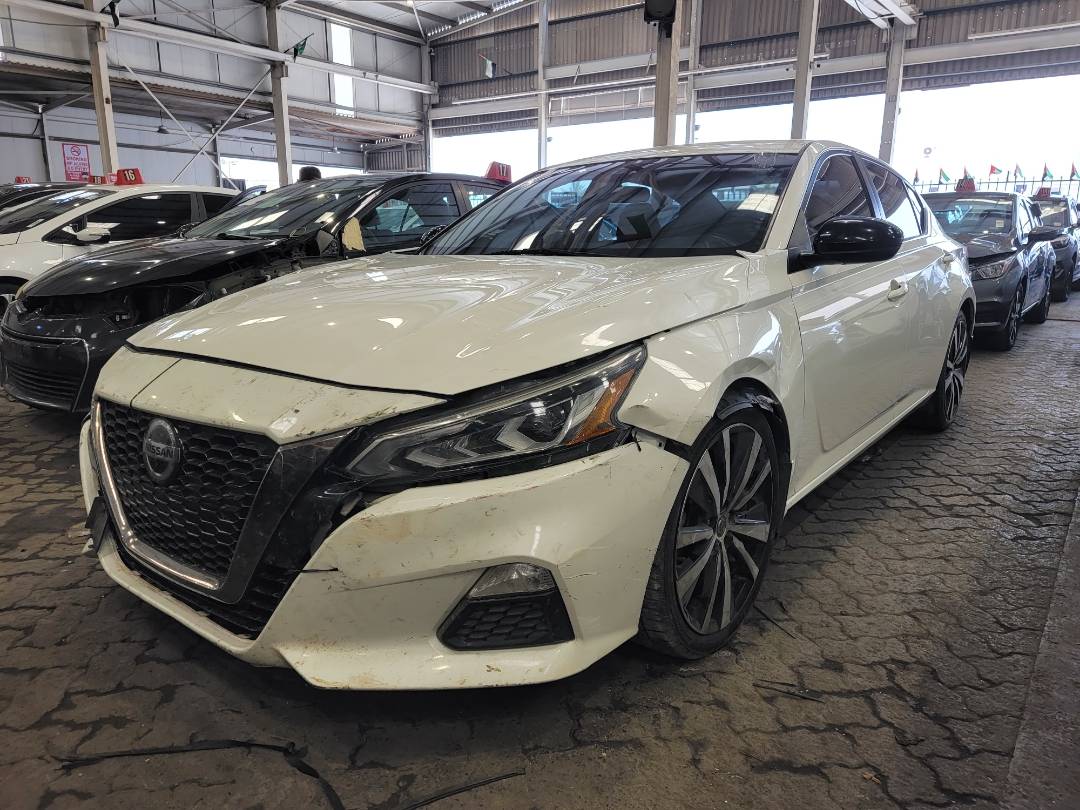 2020 NISSAN ALTIMA — 121869 Miles — Lot 40764814 — Main - Marhaba Auctions Used Cars - Image 5