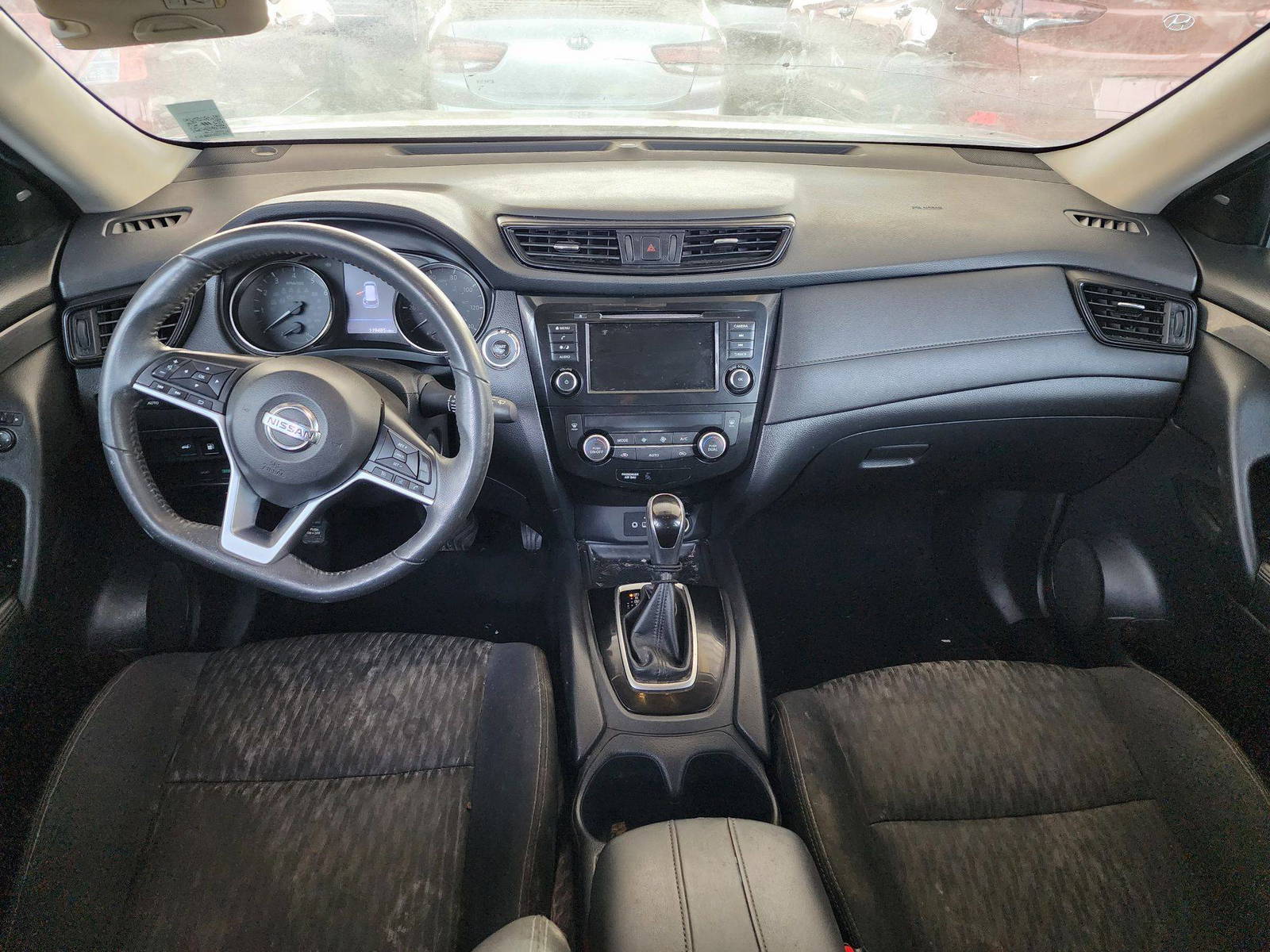 2018 NISSAN ROGUE — 119485 Miles — Lot 39041449 — Souq - Marhaba Auctions Used Cars - Image 7