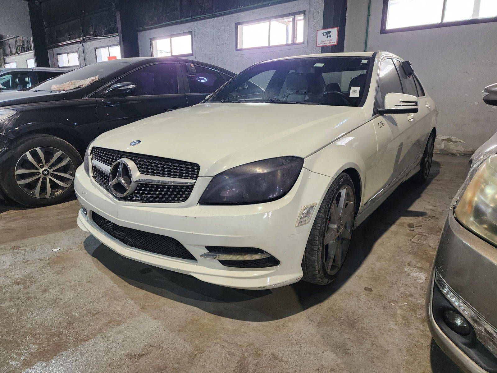 MERCEDES BENZ C300 2011 - Marhaba Auction Used Cars - Image 3