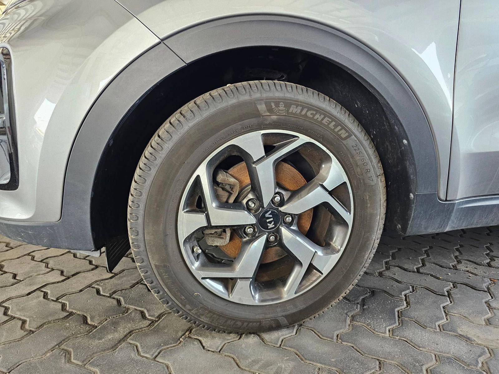 2020 KIA SPORTAGE — 104564 Miles — Lot 44717675 — Souq - Marhaba Auctions Used Cars - Image 9